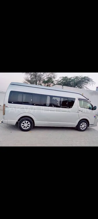 Toyota Hiace 2011 for Sale in Jand Image-1