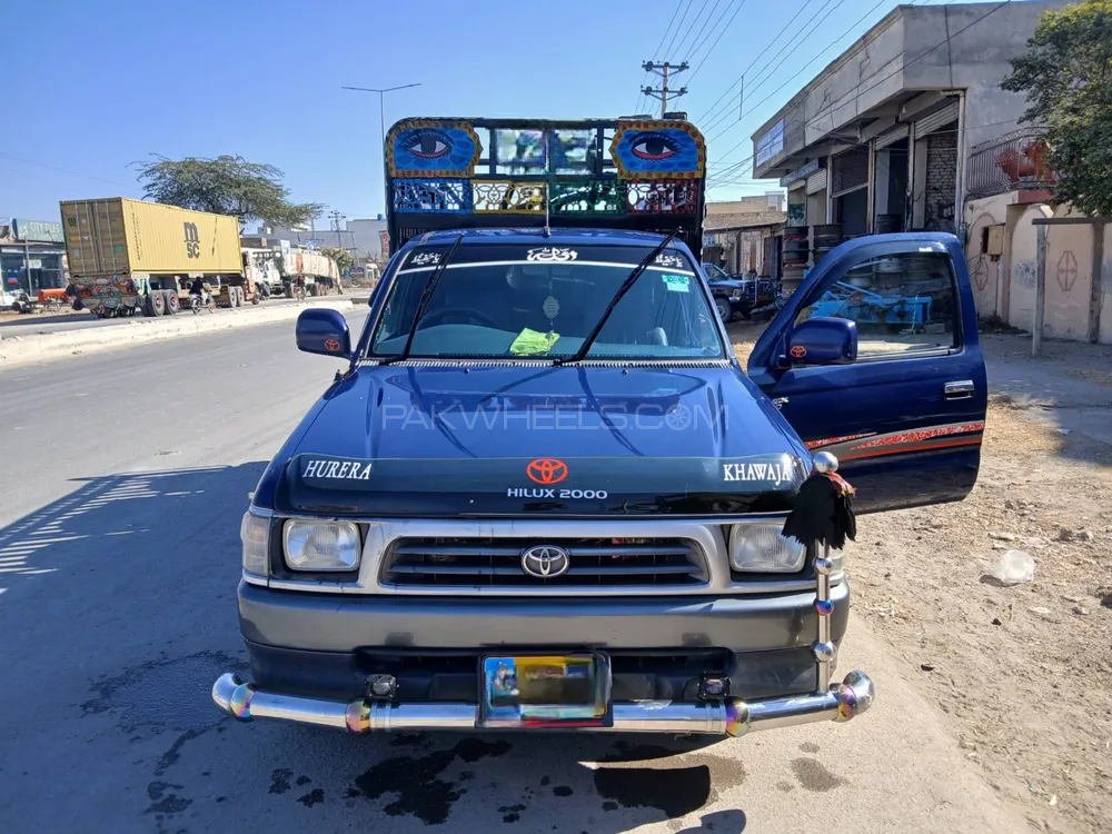 ٹویوٹا ہائیلکس 2005 for Sale in تلہ گنگ Image-1