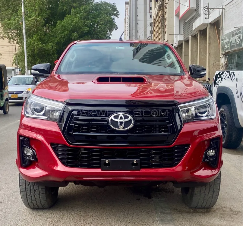 Toyota Hilux 2017 for Sale in Karachi Image-1
