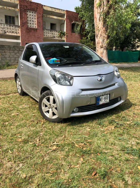 Toyota iQ 2009 for Sale in Islamabad Image-1