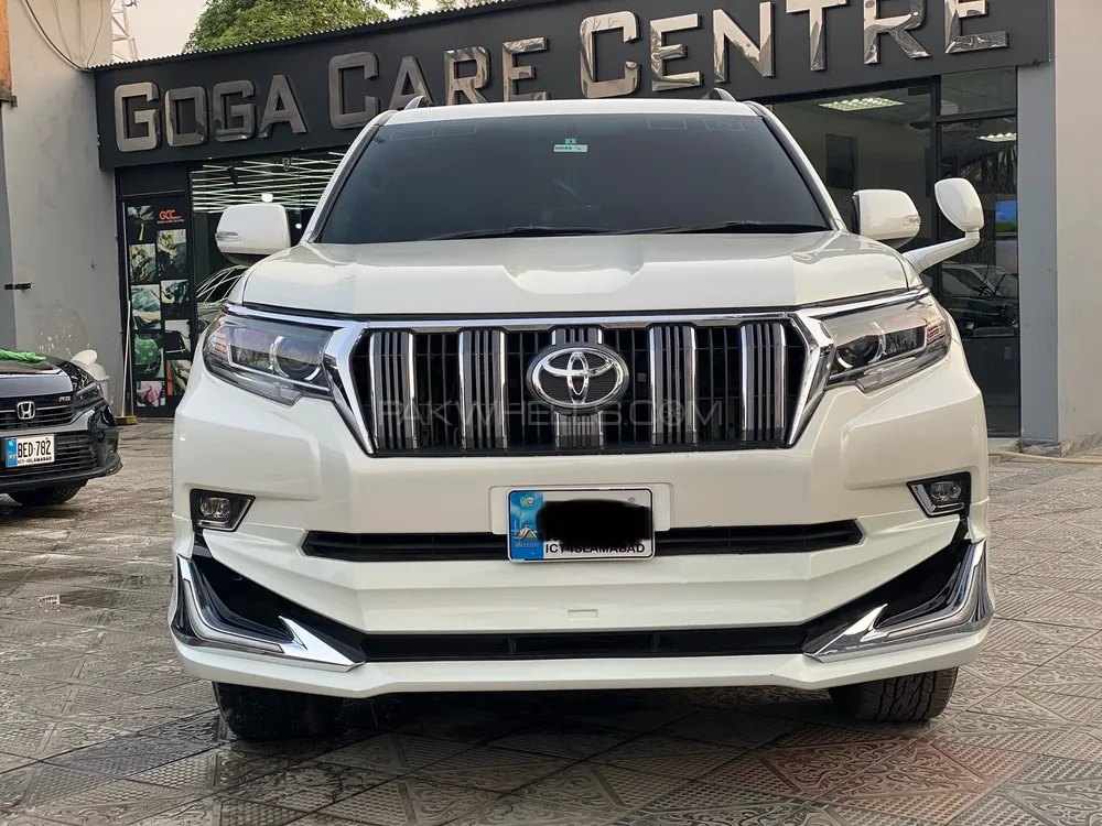 Toyota Prado 2010 for Sale in Islamabad Image-1