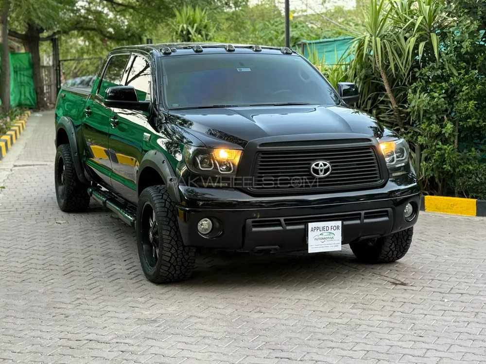 Toyota Tundra 2010 for Sale in Islamabad Image-1