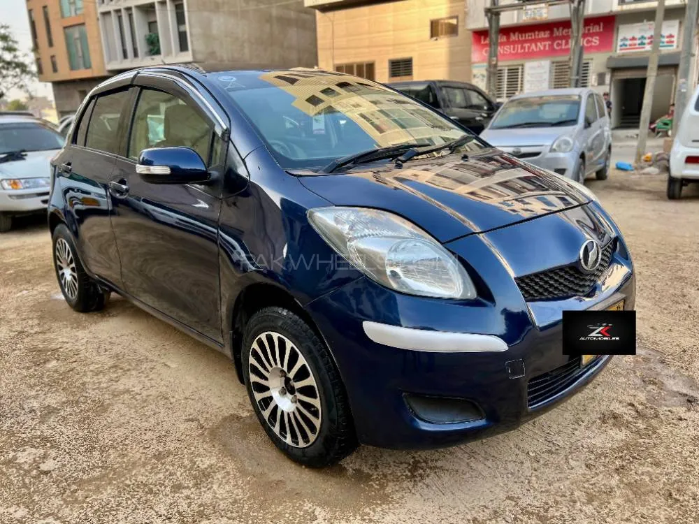 Toyota Vitz 2008 for Sale in Karachi Image-1