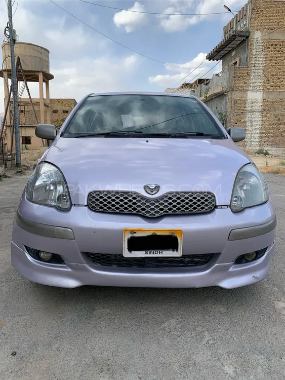 Toyota Vitz 2004 for Sale in Quetta Image-1