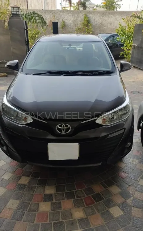 Toyota Yaris Sedan 2022 for Sale in Lahore Image-1