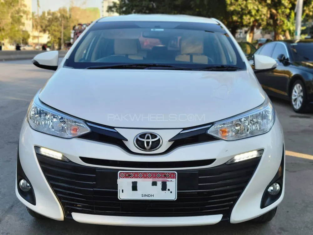 ٹویوٹا یارس سیڈان 2022 for Sale in کراچی Image-1