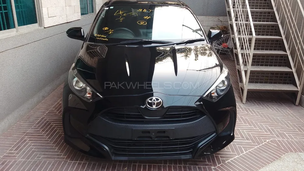 Toyota Yaris Hatchback 2022 for Sale in Lahore Image-1