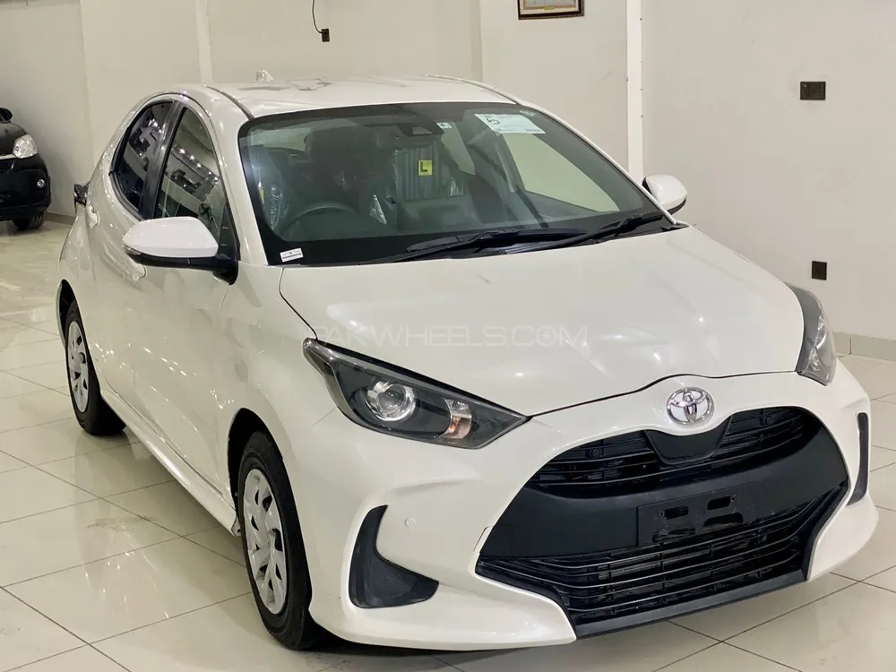 Toyota Yaris Hatchback 2021 for Sale in Karachi Image-1