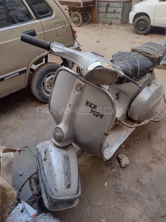 Vespa 150cc 1991 for Sale Image-1