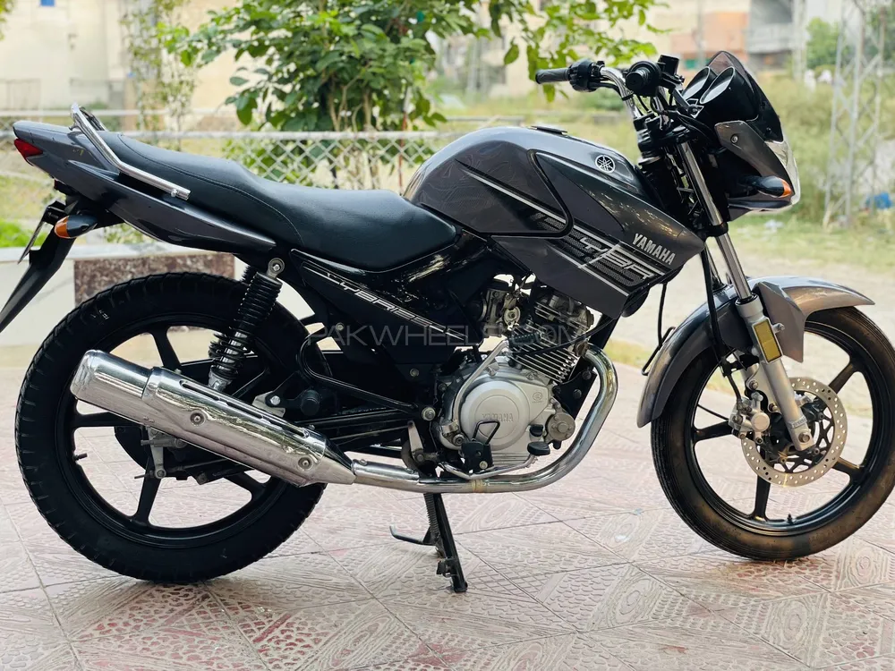 Yamaha YBR 125 2015 for Sale Image-1