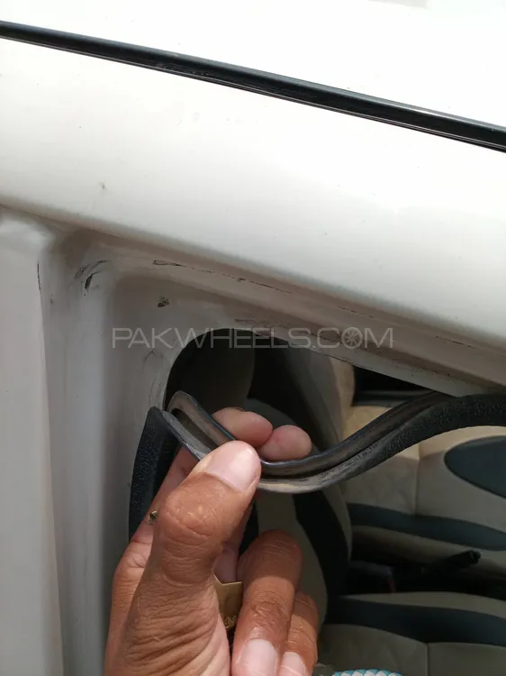 Daihatsu Cuore 2004 for Sale in Dadyal Ak Image-1