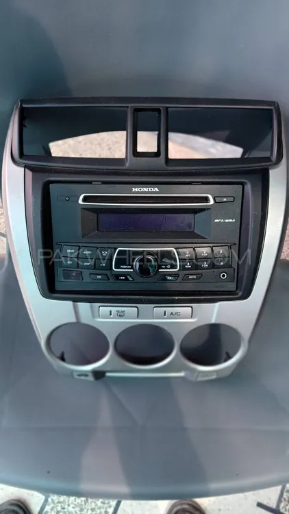 Honda City 2017 Genuine Lcd DVD Player With Panel A/C & Rear Image-1