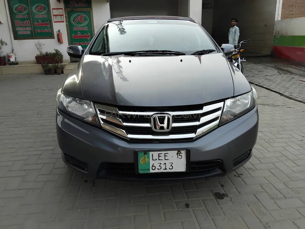 Honda City 2015 for Sale in Faisalabad Image-1