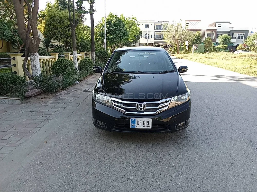 Honda City 2015 for Sale in Islamabad Image-1