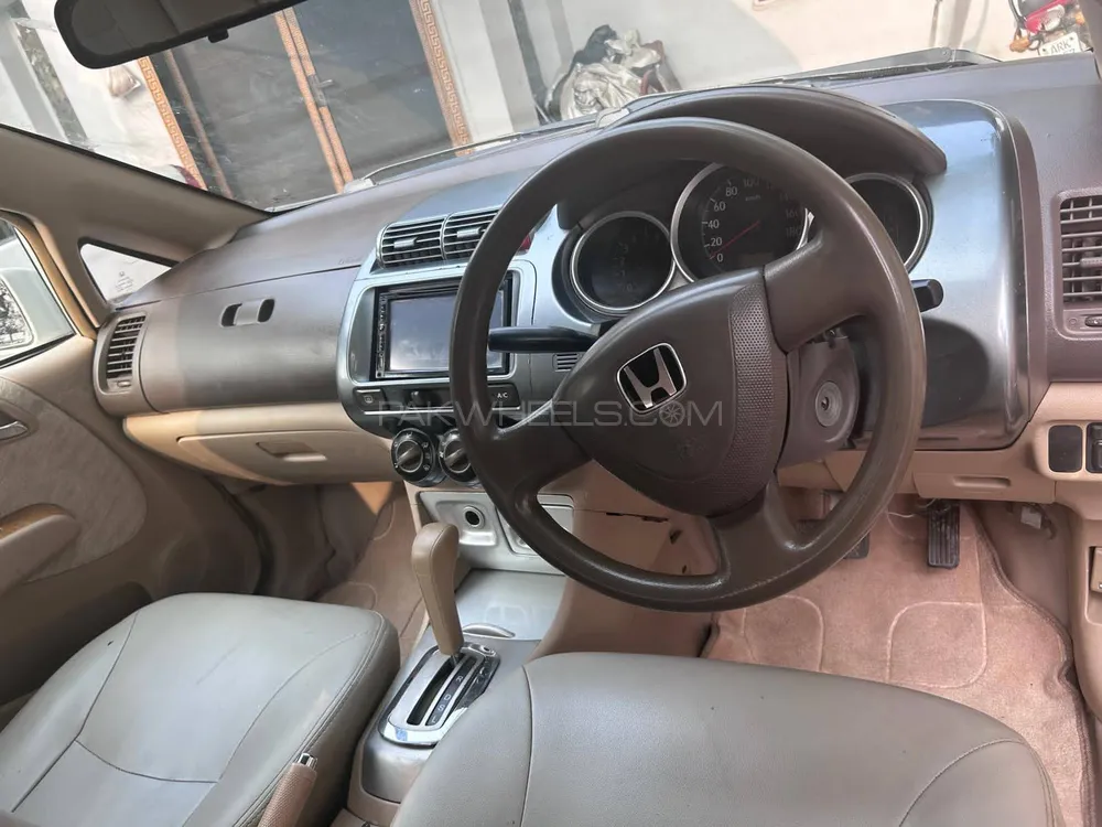 Honda City 2004 for Sale in Lahore Image-1