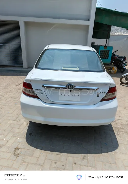 Honda City 2005 for Sale in Multan Image-1