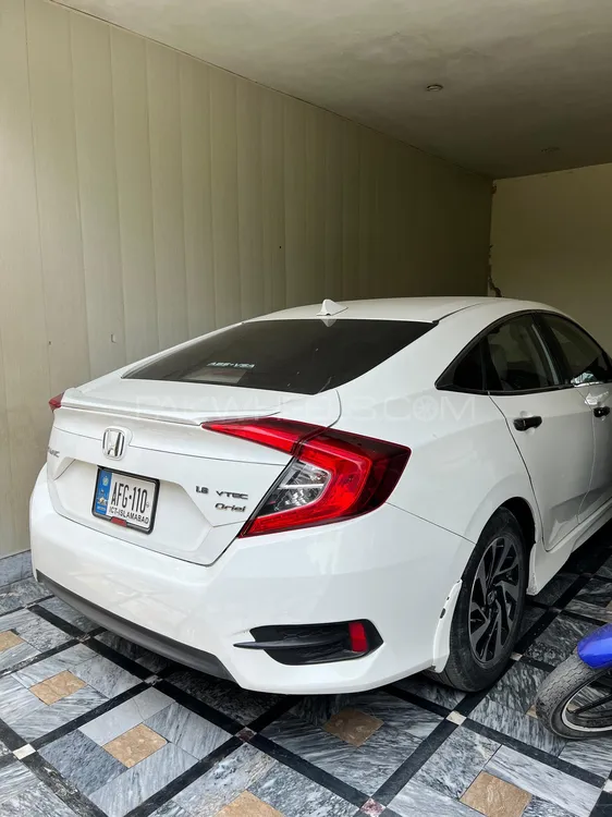 Honda Civic 2018 for Sale in Faisalabad Image-1