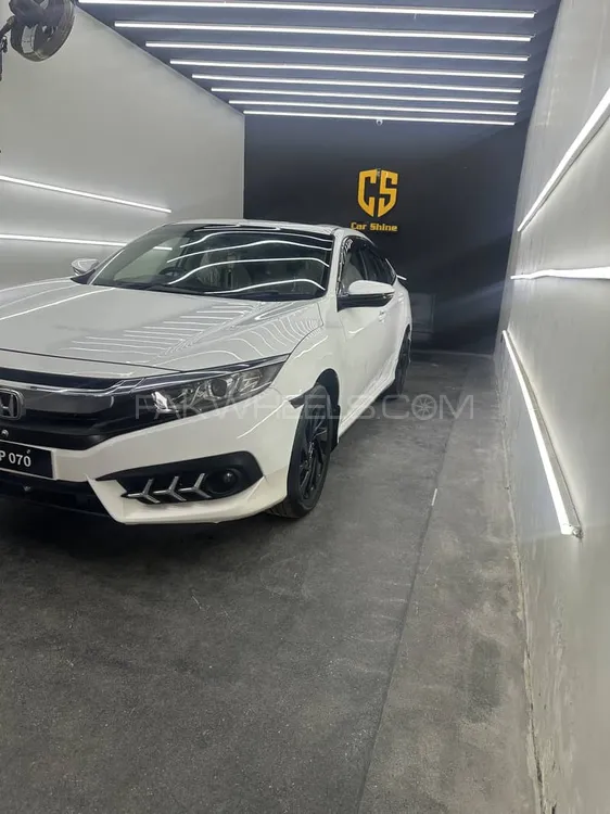 Honda Civic 2018 for Sale in Mian Channu Image-1
