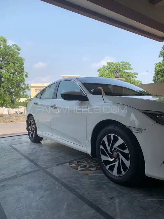 Honda Civic 2018 for Sale in Islamabad Image-1