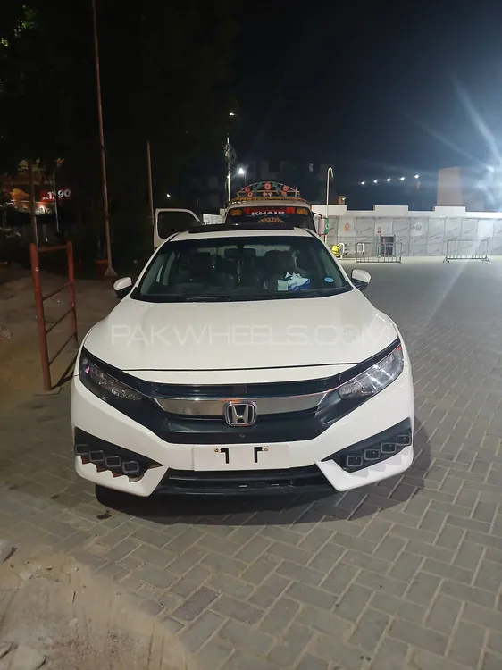 ہونڈا سوک 2021 for Sale in کراچی Image-1
