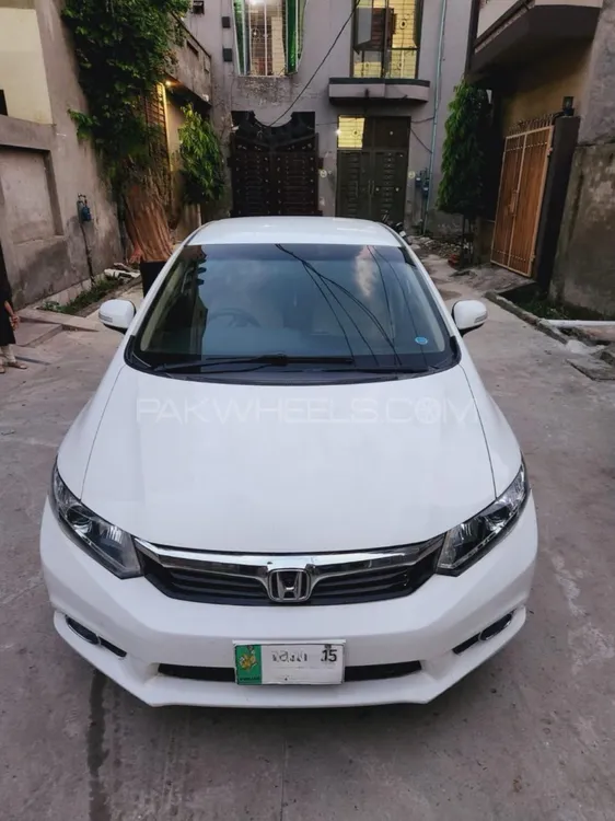 Honda Civic 2015 for Sale in Lahore Image-1