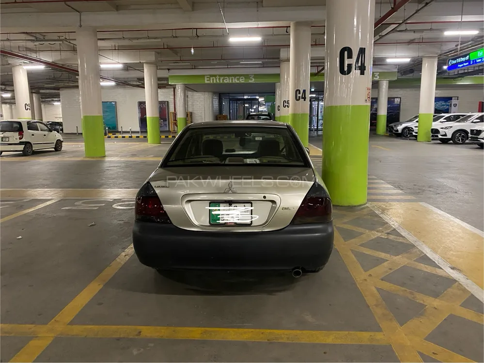 Mitsubishi Lancer 2009 for Sale in Lahore Image-1