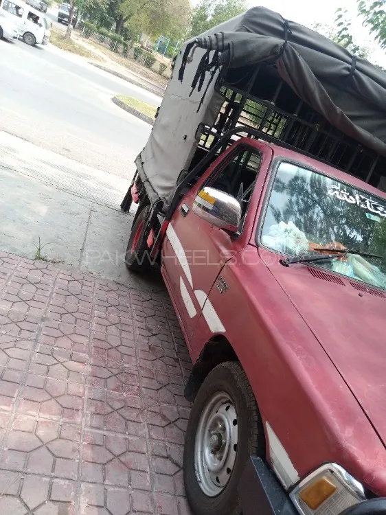 Toyota Hilux 1981 for Sale in Islamabad Image-1
