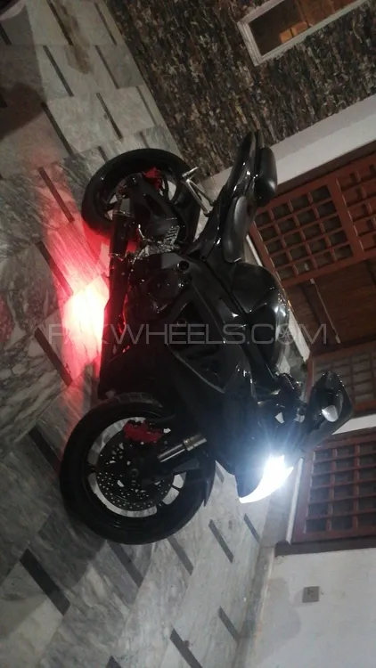 Suzuki GSX-R600 2007 for Sale Image-1