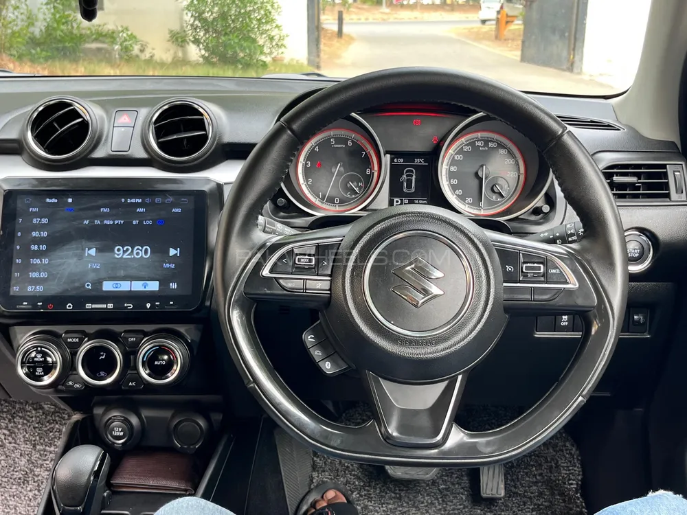 Suzuki Swift 2023 for Sale in Lahore Image-1