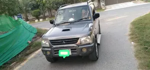 Mitsubishi Pajero 2000 for Sale