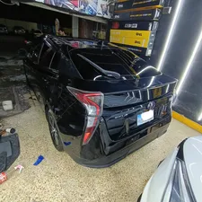 Toyota Prius A Premium Touring Selection 2017 for Sale