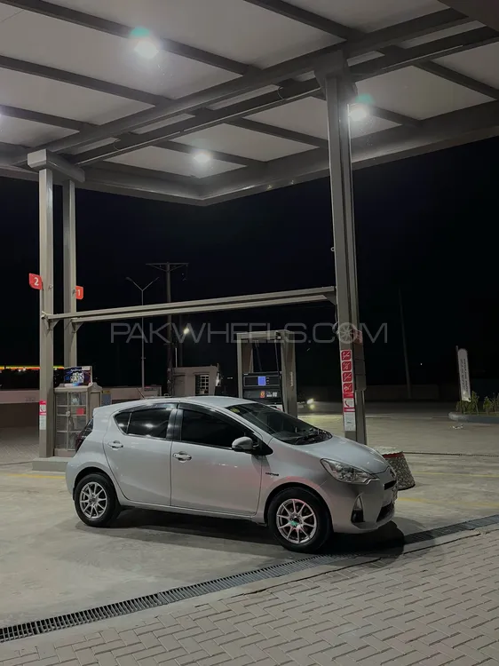 Toyota Aqua 2014 for Sale in Multan Image-1