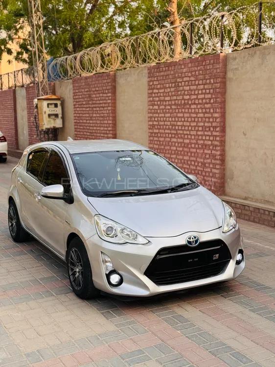 Toyota Aqua 2015 for Sale in Bahawalpur Image-1