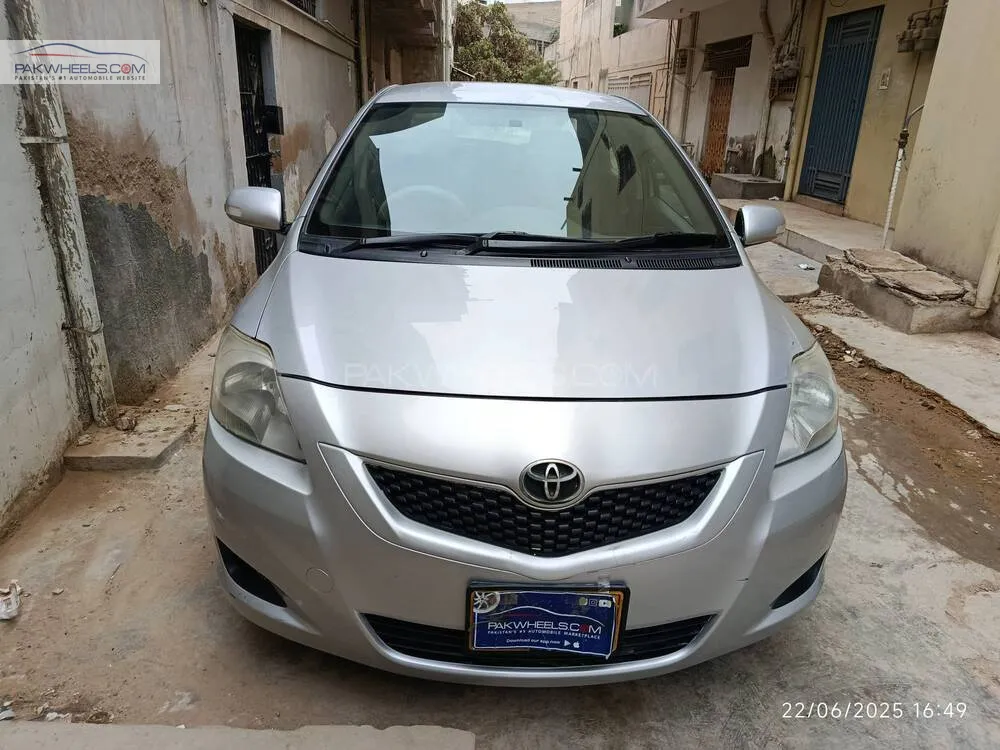 Toyota Belta 2010 for Sale in Karachi Image-1