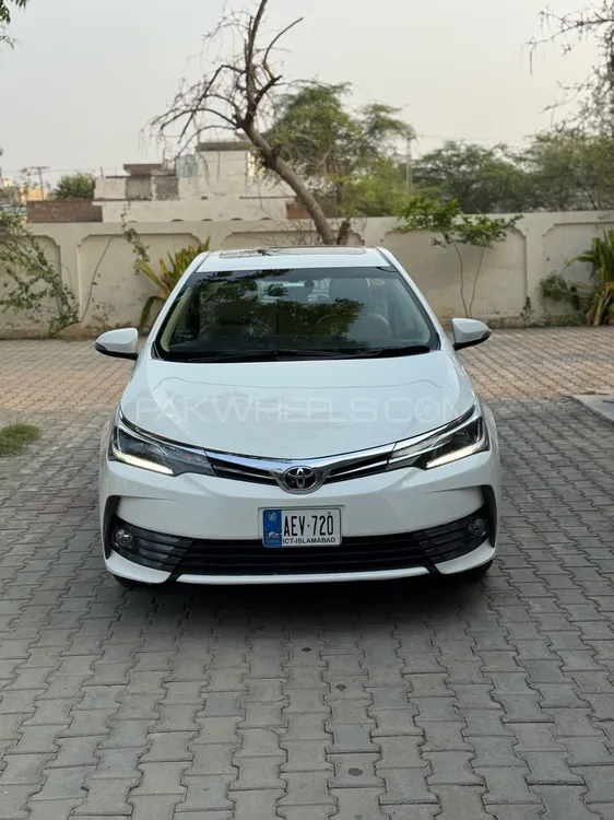 Toyota Corolla 2017 for Sale in Khushab Image-1