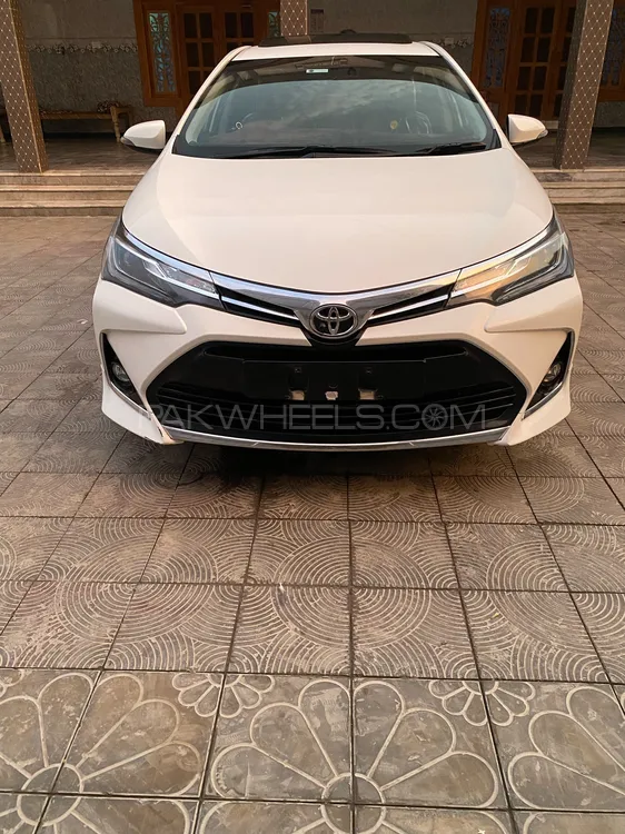 Toyota Corolla 2021 for Sale in Peshawar Image-1