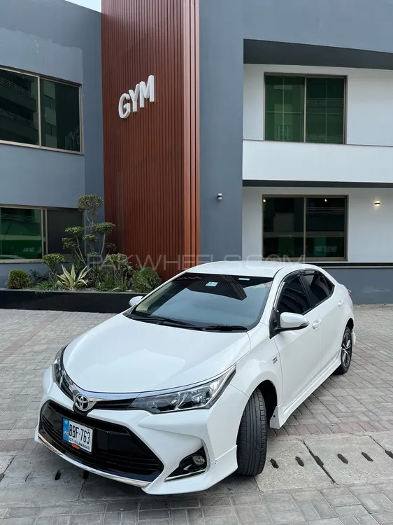 Toyota Corolla 2022 for Sale in Lahore Image-1
