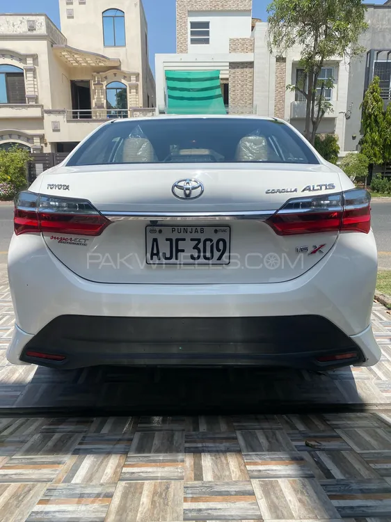 Toyota Corolla 2022 for Sale in Lahore Image-1