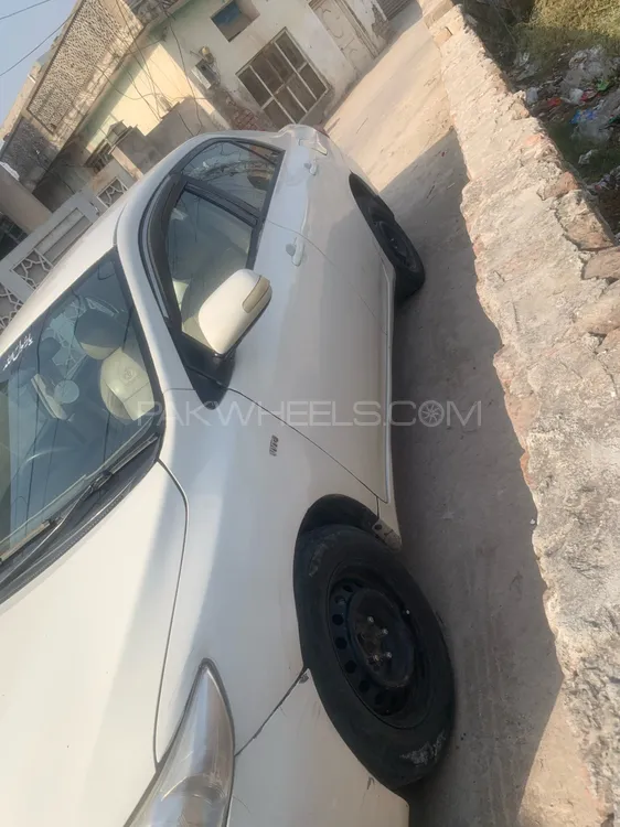 Toyota Corolla 2010 for Sale in Islamabad Image-1