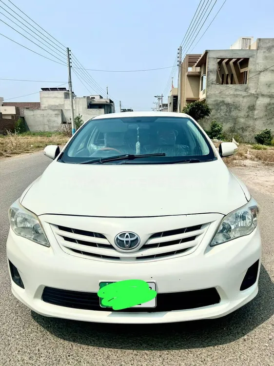 Toyota Corolla 2012 for Sale in Jhang Image-1