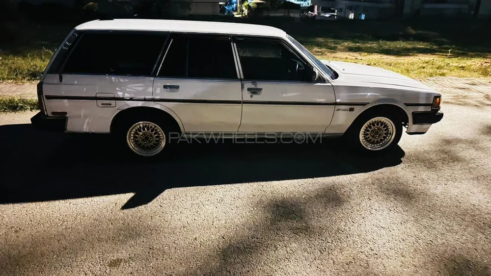 Toyota Cressida 1986 for Sale in Islamabad Image-1