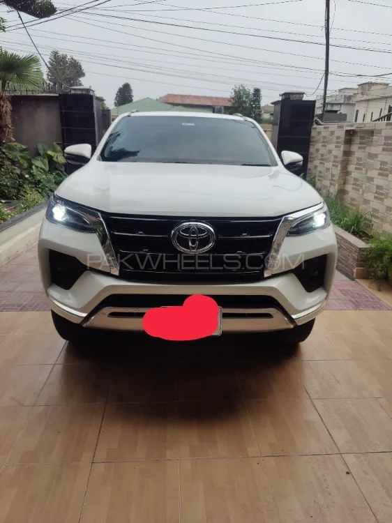ٹویوٹا فورچیونر 2021 for Sale in ایبٹ آباد Image-1
