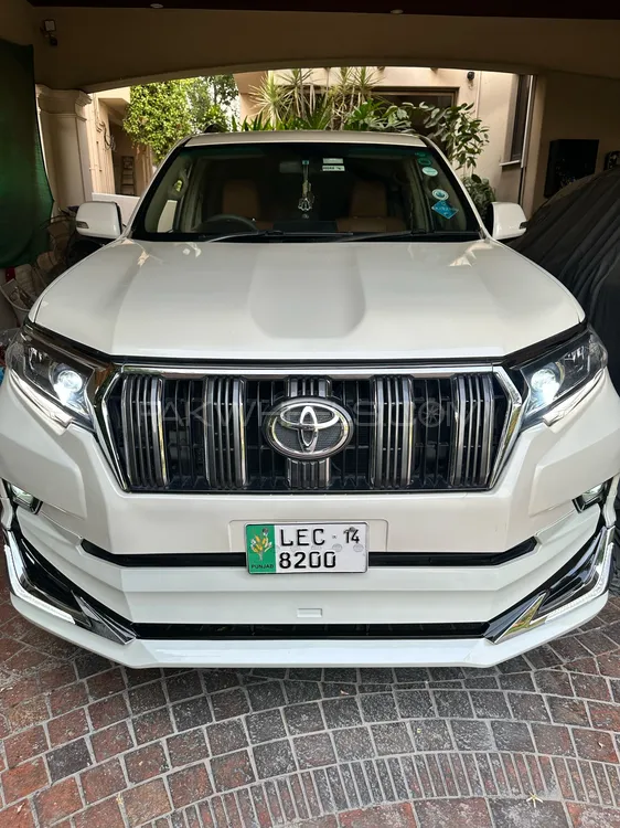 Toyota Prado 2010 for Sale in Lahore Image-1