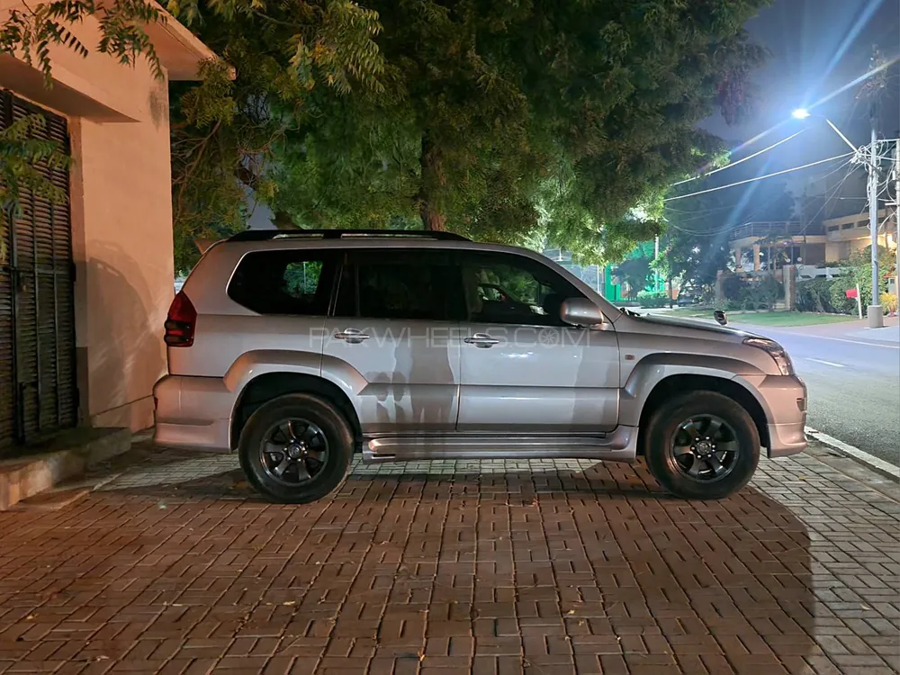 Toyota Prado 2004 for Sale in Karachi Image-1