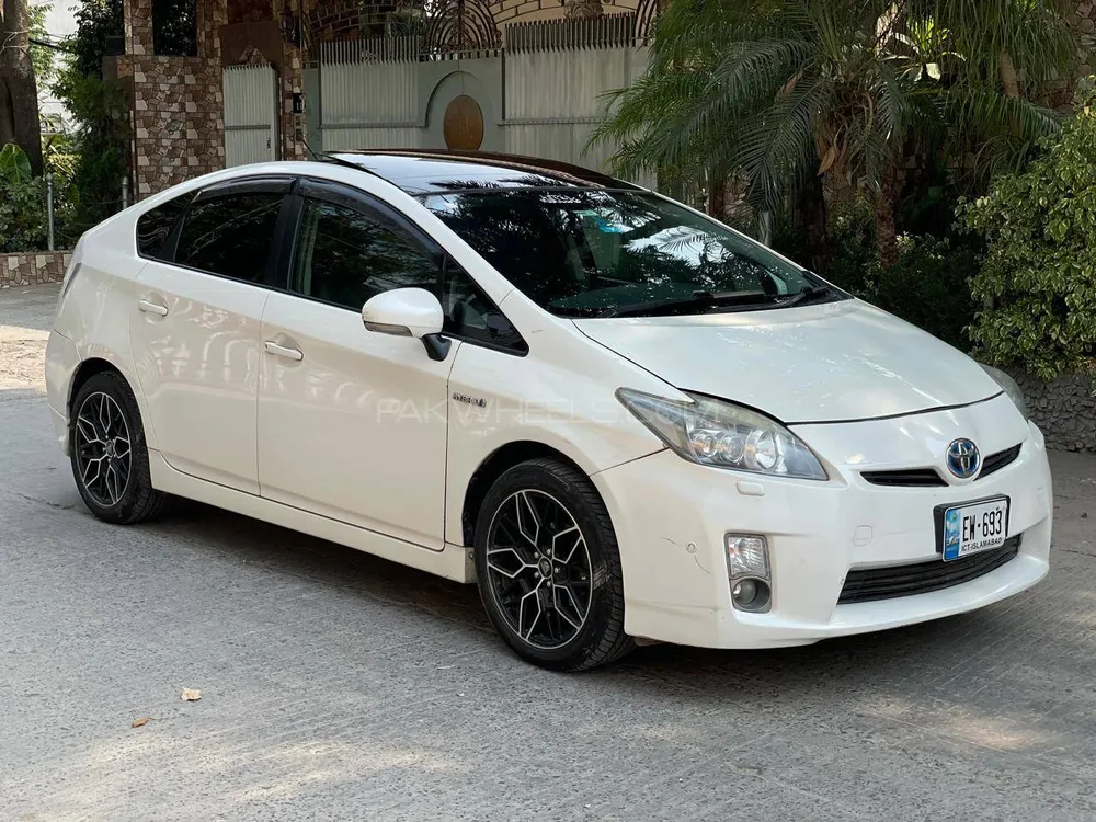Toyota Prius 2010 for Sale in Rawalpindi Image-1