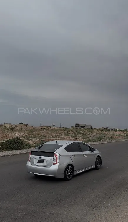 Toyota Prius 2013 for Sale in Peshawar Image-1