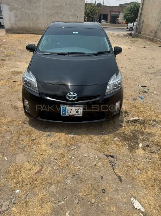 Toyota Prius 2010 for Sale in Chakwal Image-1