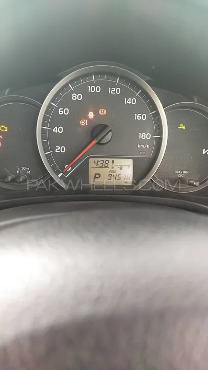 Toyota Vitz 2014 for Sale in Wah cantt Image-1