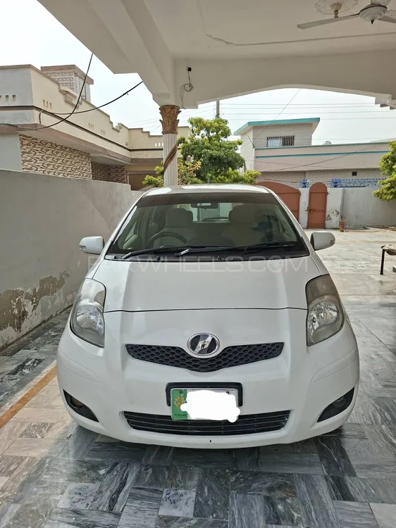 Toyota Vitz 2008 for Sale in Pindi gheb Image-1