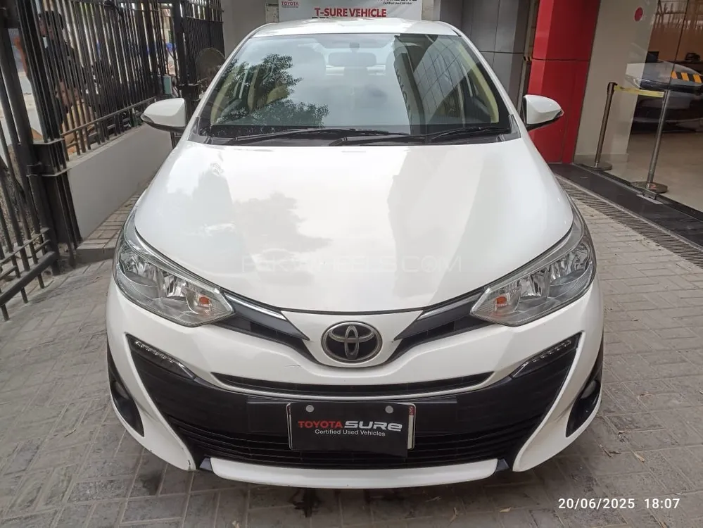 Toyota Yaris Sedan 2022 for Sale in Karachi Image-1